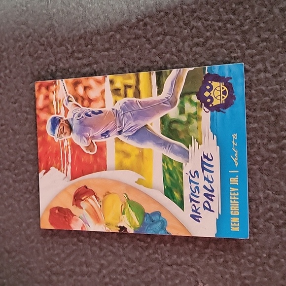 Baseball Cards - Picture 5 of 8